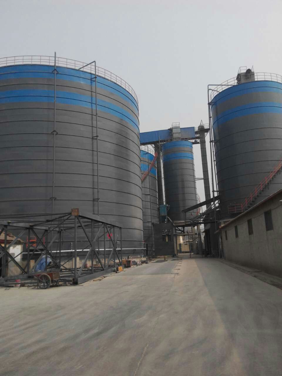 特克斯粉煤灰储存库基础怎么建造